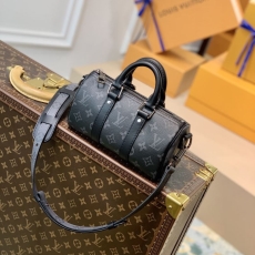 LV Speedy Bags